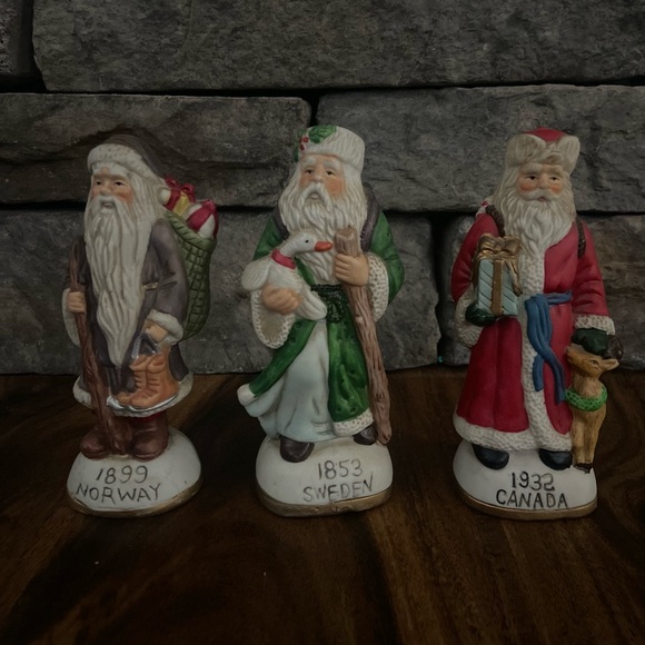 Other - Old World Santa set of 3